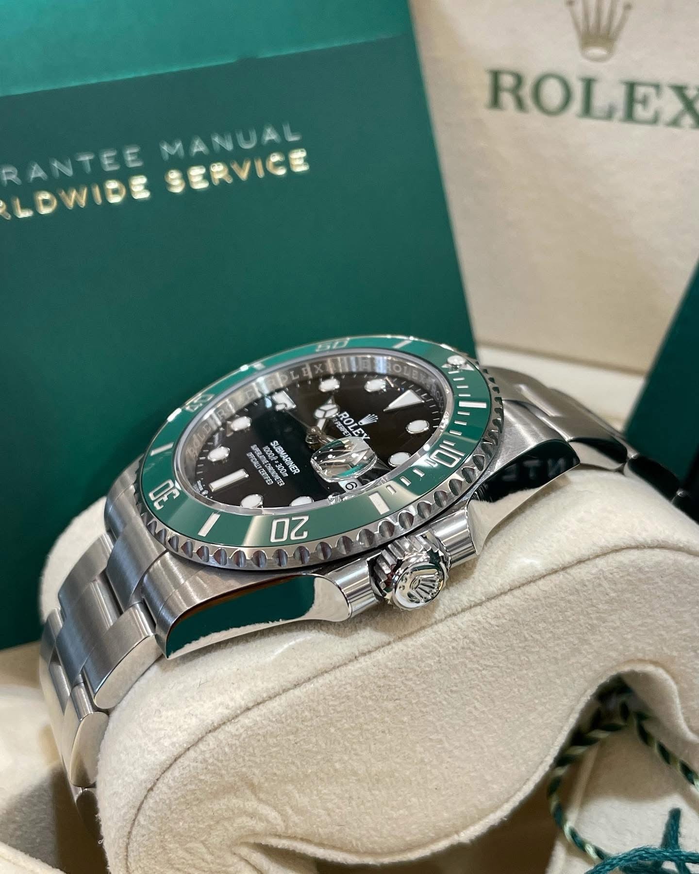 Rolex SUBMARINER DATE « Starbucks » 41mm réf : 126610LV 2023