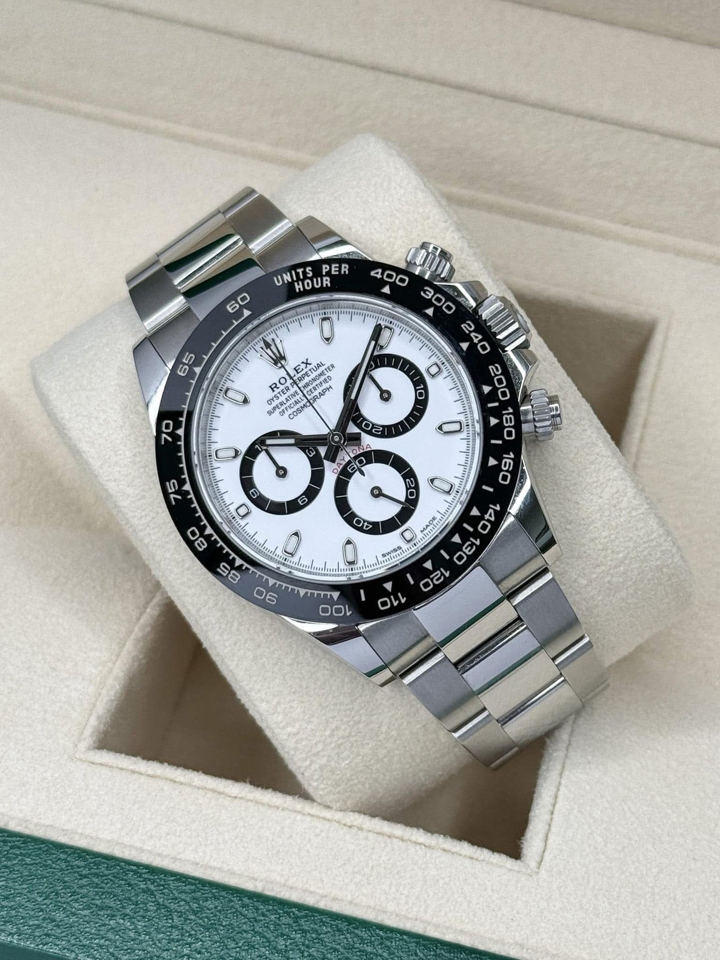 Rolex COSMOGRAPH DAYTONA 40mm « Panda » réf : 116500LN 2023